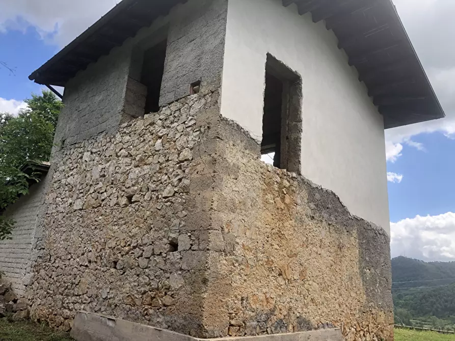 Immagine 20 di Rustico / casale in vendita  in Via Castagneto, snc a Alatri