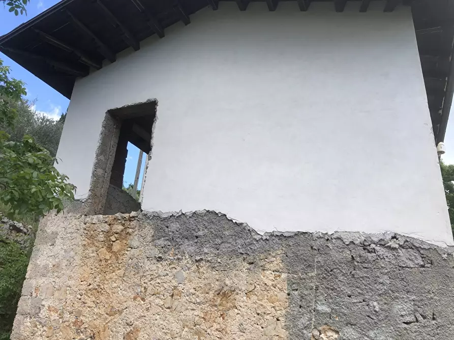 Immagine 9 di Rustico / casale in vendita  in Via Castagneto, snc a Alatri