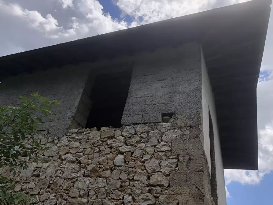 Immagine 22 di Rustico / casale in vendita  in Via Castagneto, snc a Alatri