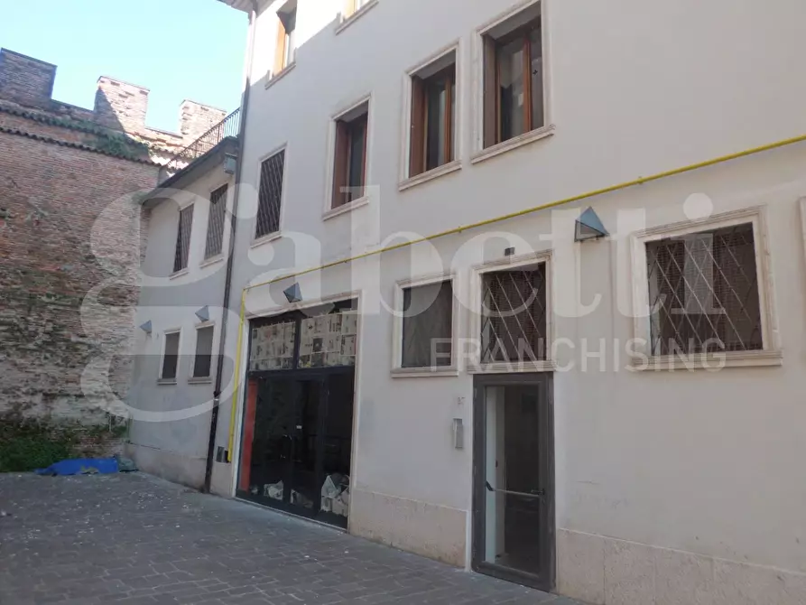 Immagine 2 di Bar / Ristorante in affitto  in Piazza Castello a Vicenza