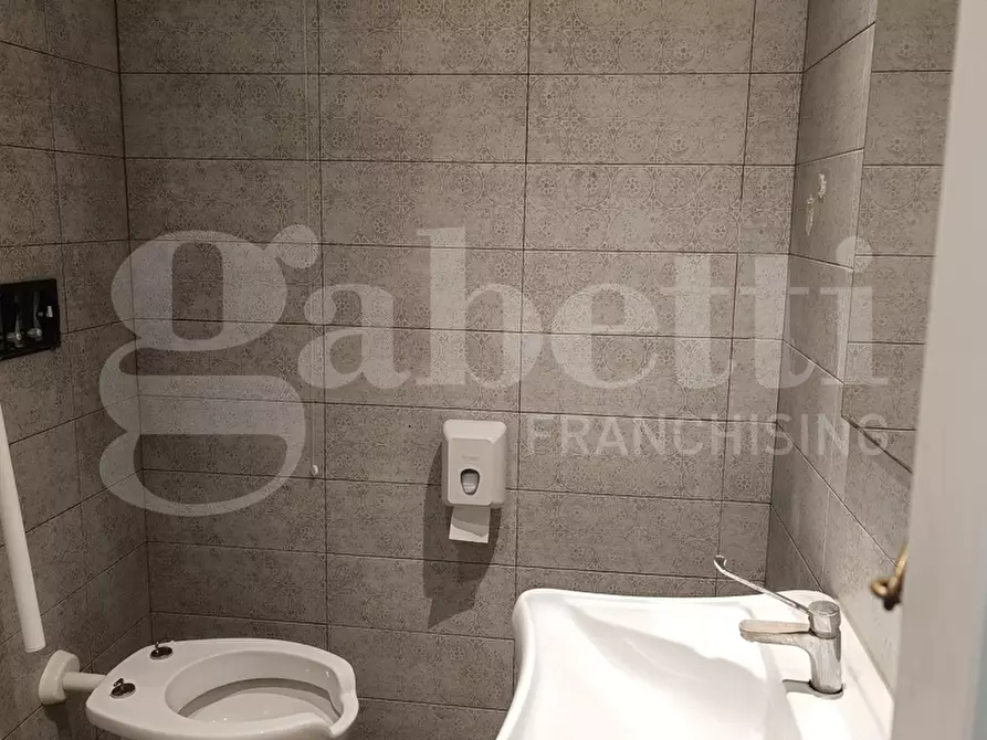 Immagine 8 di Negozio in affitto  in Corso Palladio a Vicenza