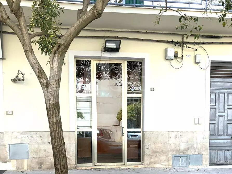 Immagine 7 di Negozio in vendita  in Viale Ten. Emanuele Lena, 53 a Ragusa