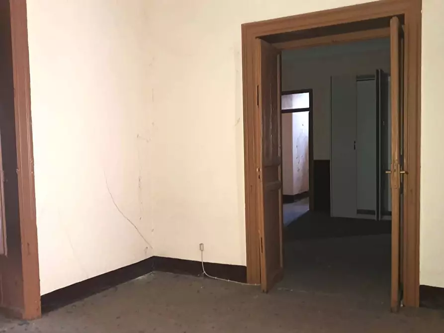 Immagine 5 di Palazzo in vendita  in Corso Tukory, 43 a Palermo