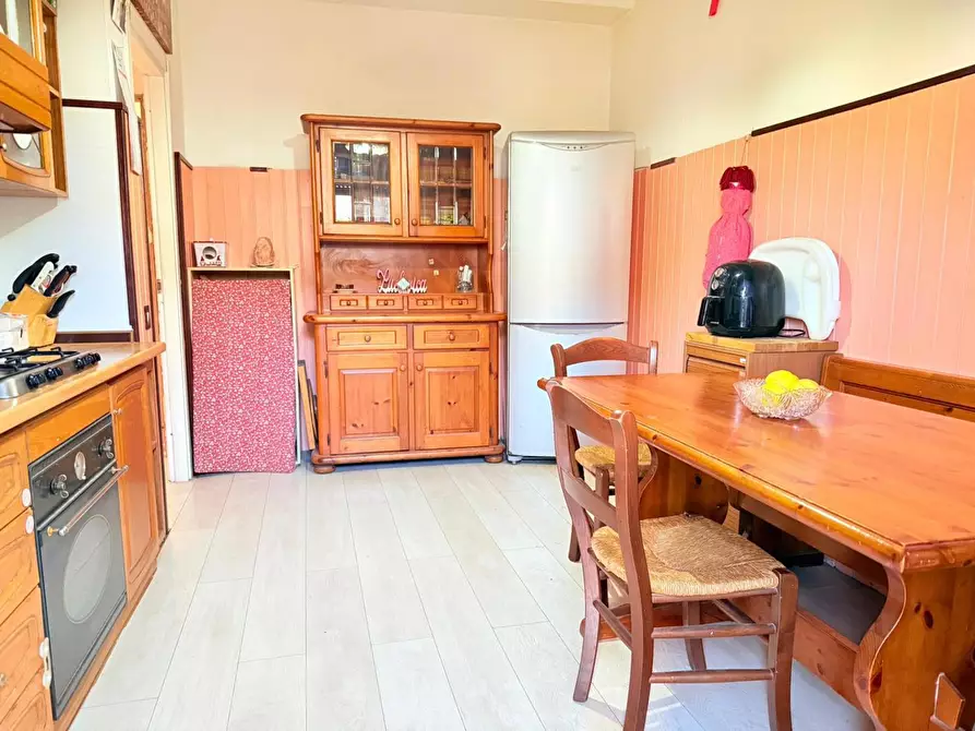 Immagine 7 di Appartamento in vendita  in Via BUSCATE, 30 a Roma
