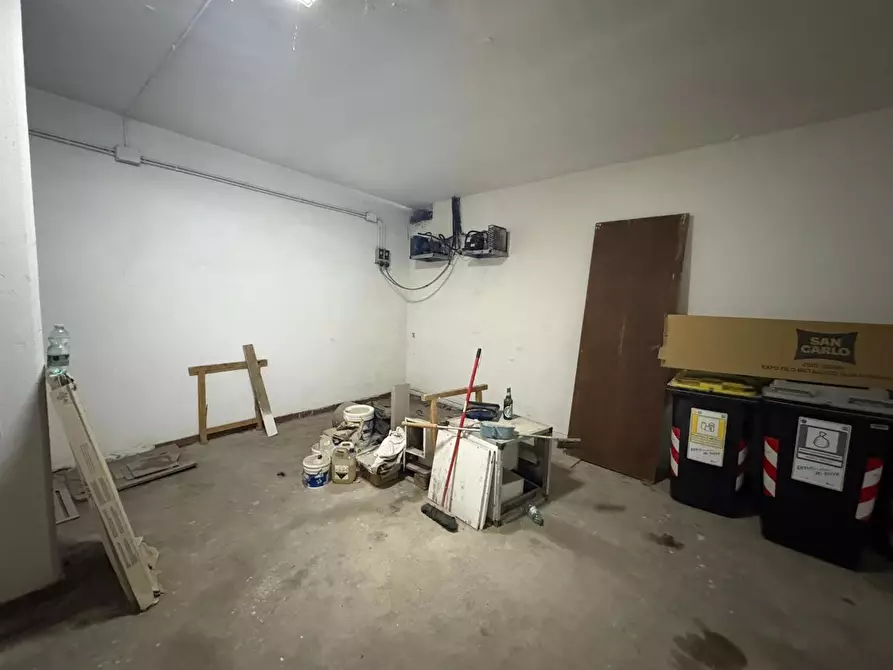 Immagine 29 di Attività commerciale in vendita  in Via della  Casetta Mattei, 343 a Roma