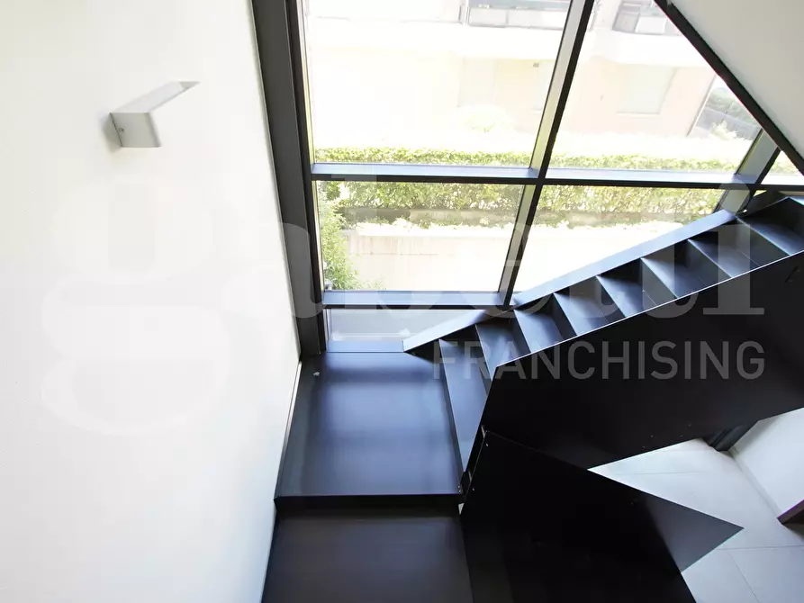 Immagine 26 di Appartamento in vendita  in Viale Giuseppe Garibaldi, . a Venezia