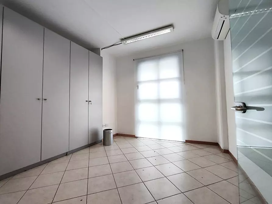 Immagine 10 di Ufficio in affitto  in Via del Macello, 57 a Perugia