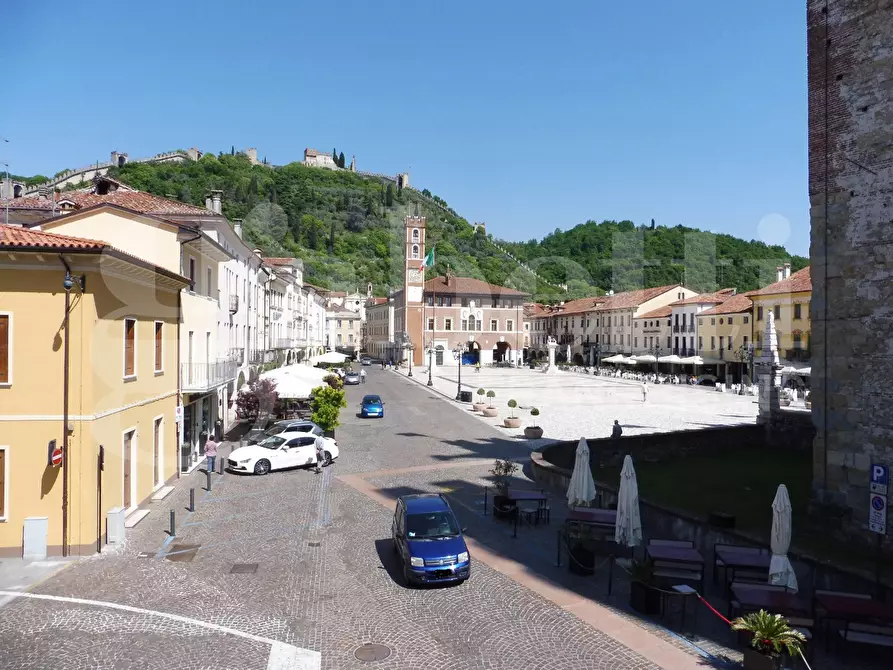Immagine 1 di Ufficio in affitto  in Piazza Castello a Marostica