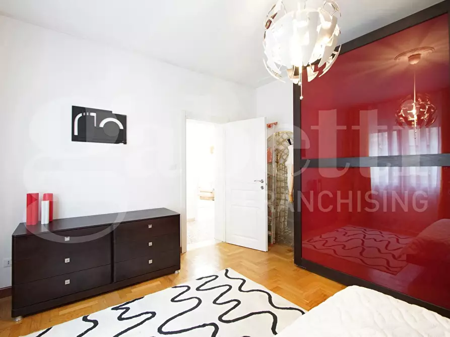 Immagine 12 di Appartamento in vendita  in Viale San Marco, . a Venezia