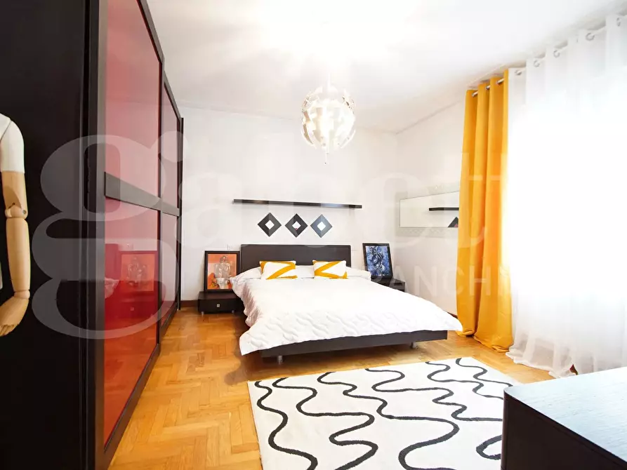 Immagine 9 di Appartamento in vendita  in Viale San Marco, . a Venezia