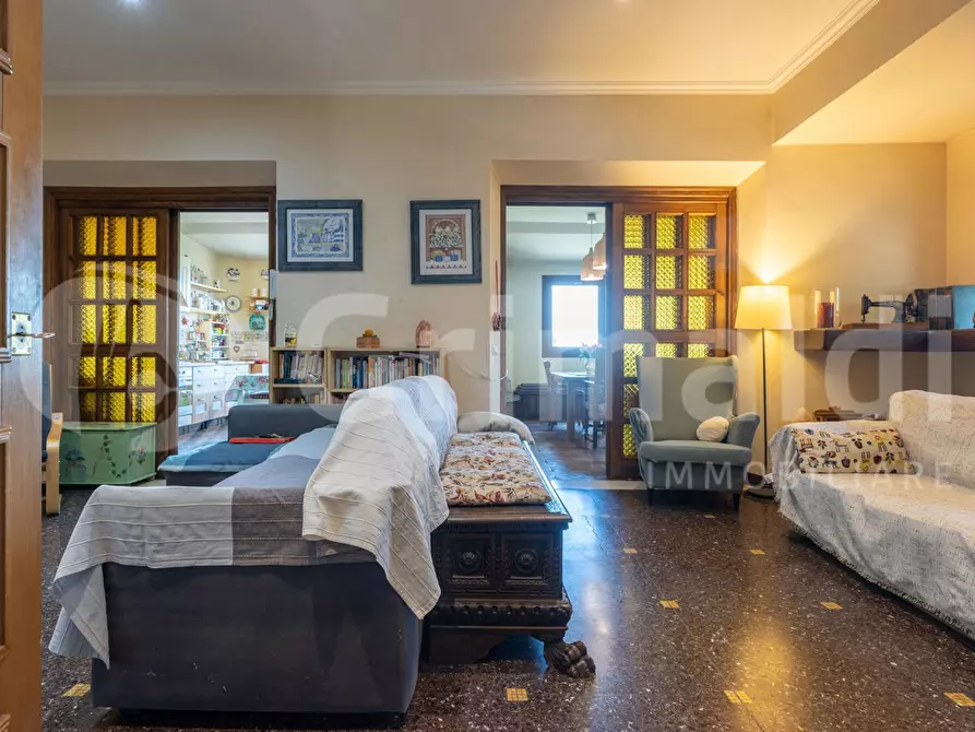 Immagine 3 di Villa in vendita  in Via Anagnina a Grottaferrata