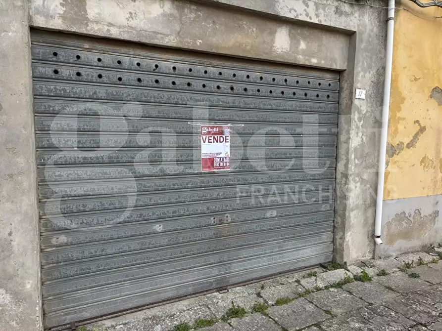 Immagine 2 di Box auto in vendita  in Via Esterna, 17 a Chiaramonte Gulfi