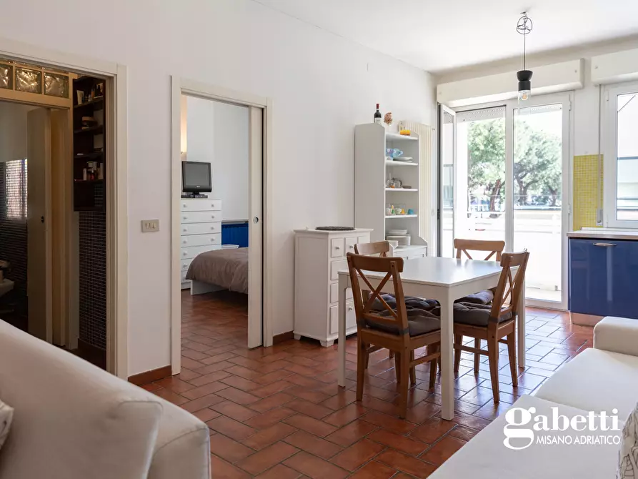 Immagine 4 di Appartamento in vendita  in Viale ceccarini a Riccione
