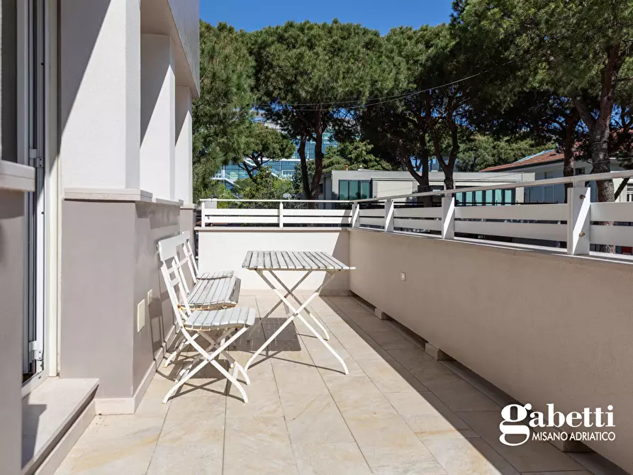 Immagine 7 di Appartamento in vendita  in Viale ceccarini a Riccione