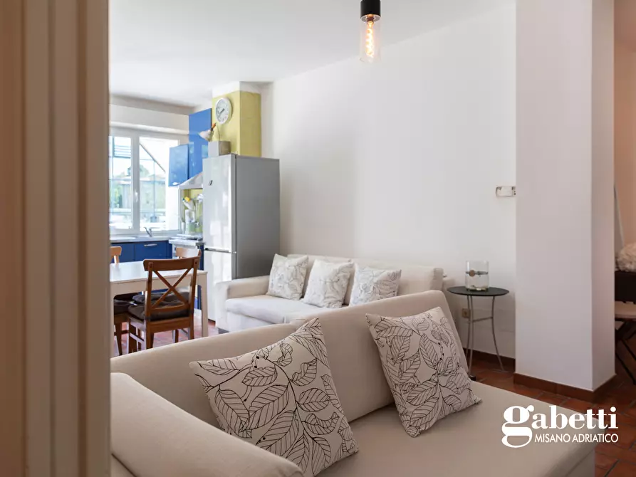 Immagine 17 di Appartamento in vendita  in Viale ceccarini a Riccione