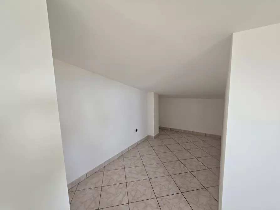 Immagine 13 di Appartamento in vendita  in Via Badette, 22 a Tortoreto