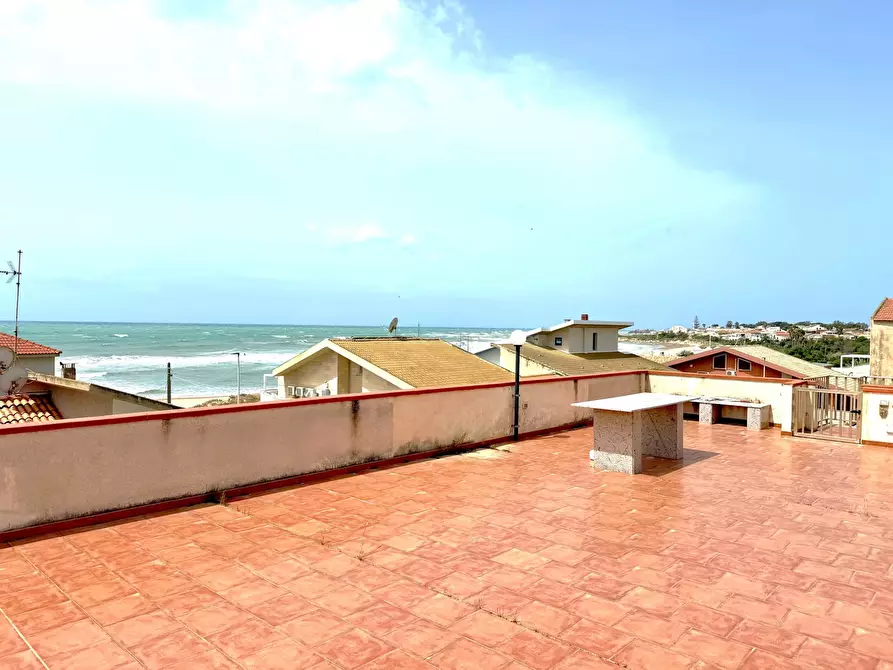Immagine 10 di Appartamento in vendita  in Via Lampedusa, 11 a Santa Croce Camerina