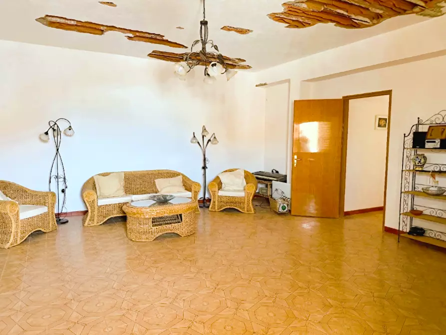 Immagine 4 di Appartamento in vendita  in Via Lampedusa, 11 a Santa Croce Camerina