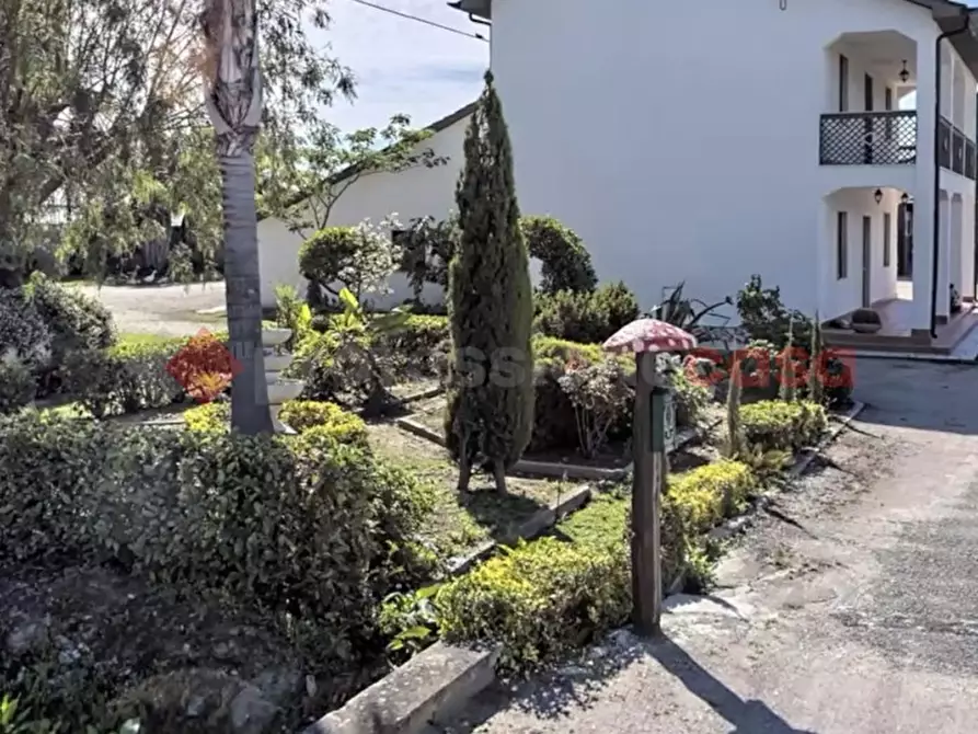 Immagine 37 di Casa quadrifamiliare in vendita  in Via GUARDIOLA, 53 a Terracina