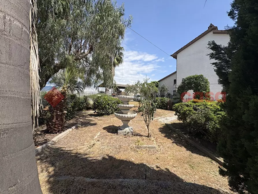 Immagine 6 di Casa quadrifamiliare in vendita  in Via GUARDIOLA, 53 a Terracina