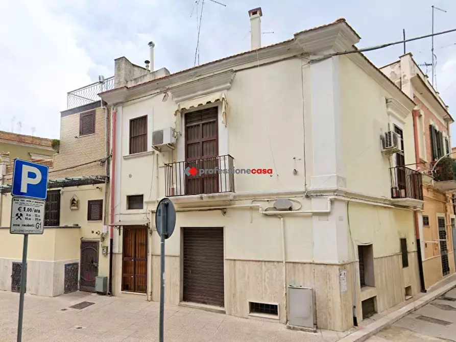 Immagine 1 di Appartamento in vendita  in Piazza del Carmine, 19 a Foggia