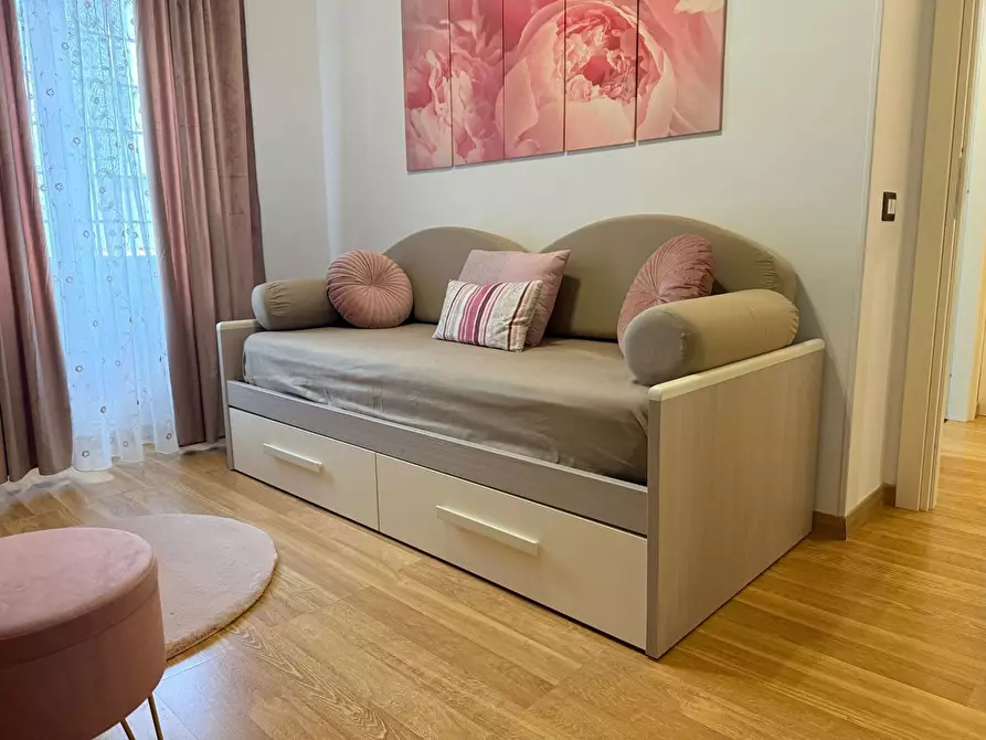 Immagine 13 di Appartamento in vendita  in Via BEDONIA, 24 a Roma