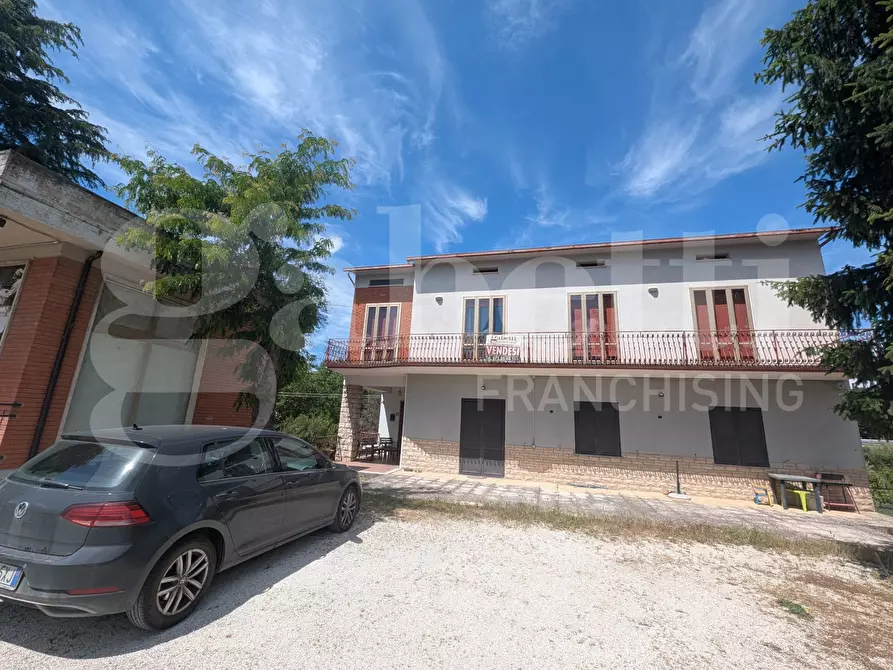 Immagine 2 di Appartamento in vendita  in Via TIBERINA, 66 a Deruta