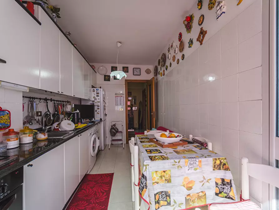 Immagine 11 di Appartamento in vendita  in Via san basilio Magno, 2 a Messina