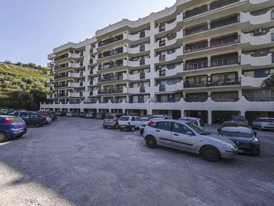 Immagine 1 di Appartamento in vendita  in Via san basilio Magno, 2 a Messina