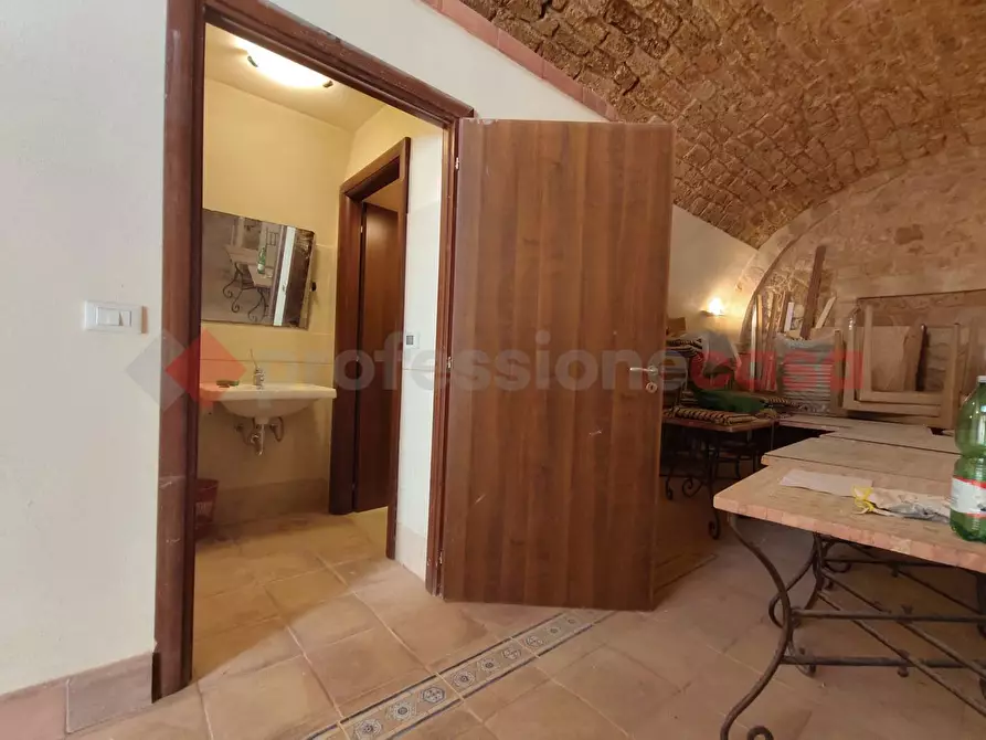 Immagine 18 di Attività commerciale in affitto  in Via nizza, 22 a Siracusa