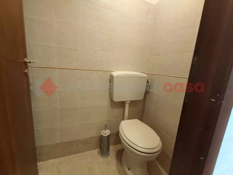 Immagine 16 di Attività commerciale in affitto  in Via nizza, 22 a Siracusa