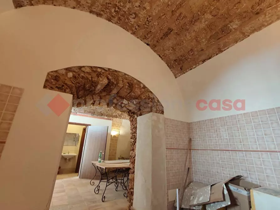 Immagine 24 di Attività commerciale in affitto  in Via nizza, 22 a Siracusa