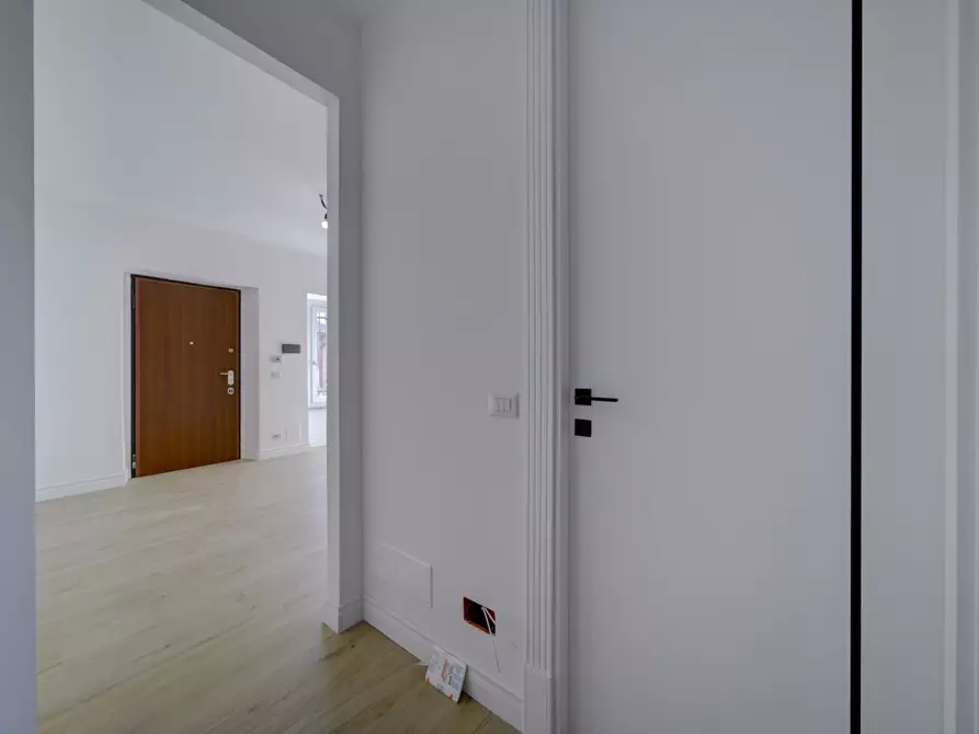 Immagine 7 di Appartamento in vendita  in Via Aldo Canale, 27 a Venaria Reale