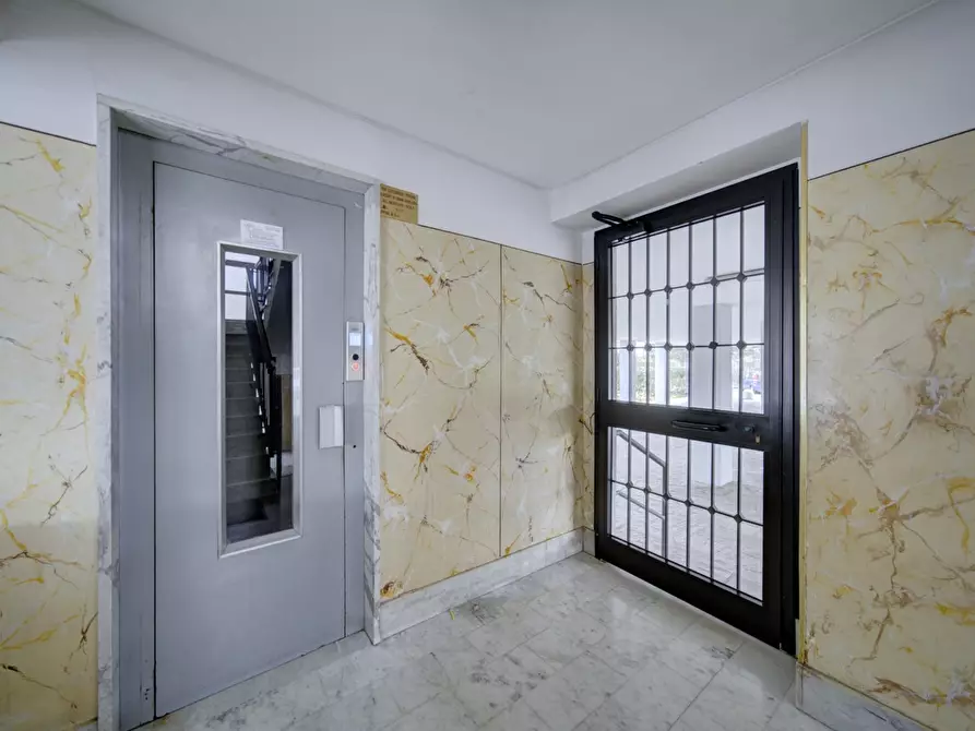 Immagine 3 di Appartamento in vendita  in Via Motrassino, 8 a Venaria Reale