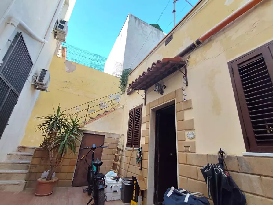 Immagine 1 di Appartamento in vendita  in Via Riviera dionisio il grande, 102 a Siracusa