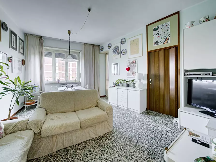 Immagine 11 di Appartamento in vendita  in Viale Dei Mughetti, 5 a Torino