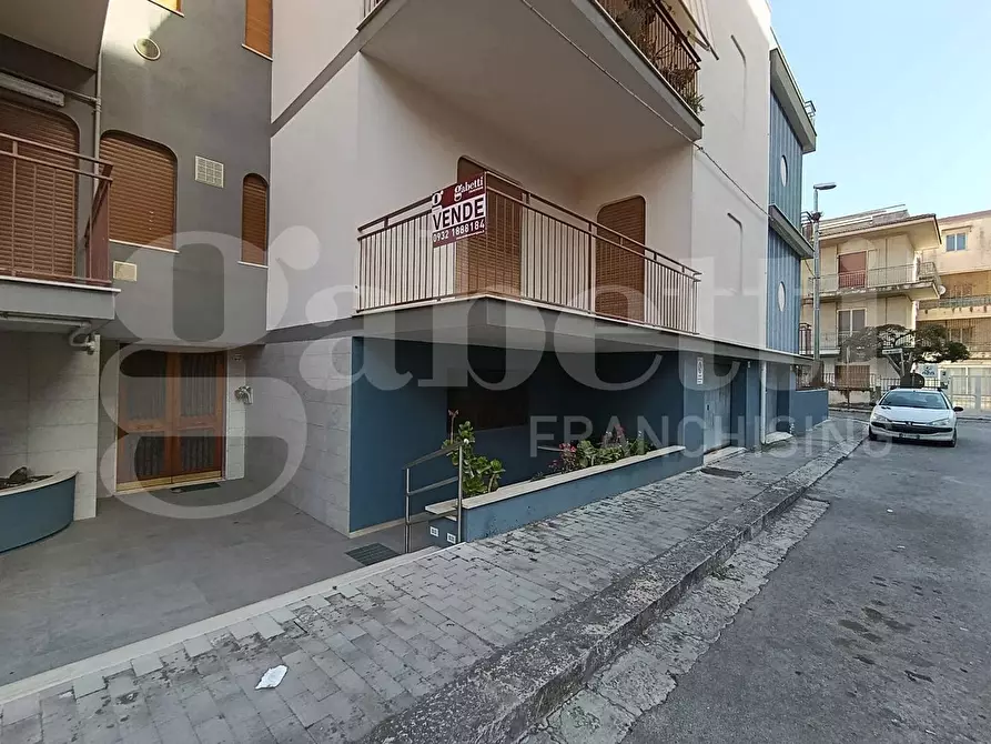 Immagine 27 di Appartamento in vendita  in Via BORIS GIULIANO, 1 a Ragusa