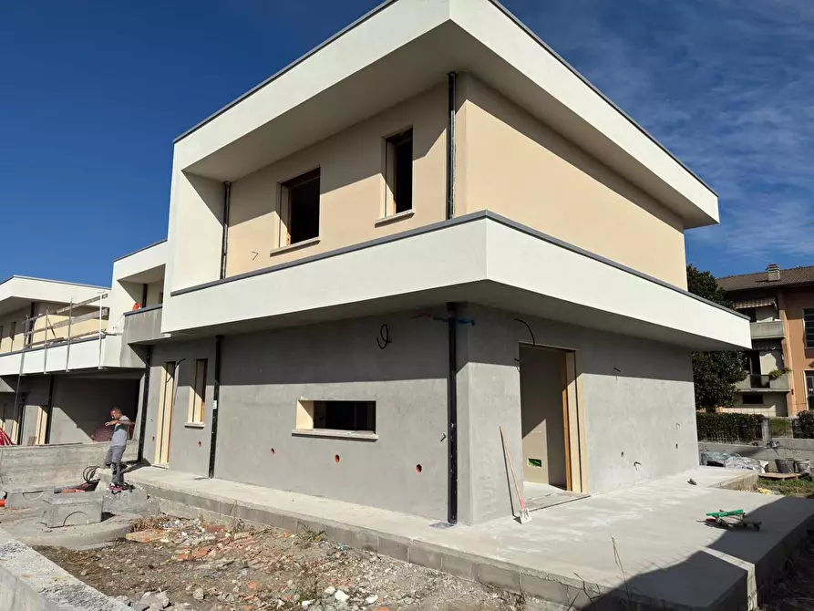Immagine 10 di Appartamento in vendita  in Via PIRANDELLO, 10 a Orzinuovi