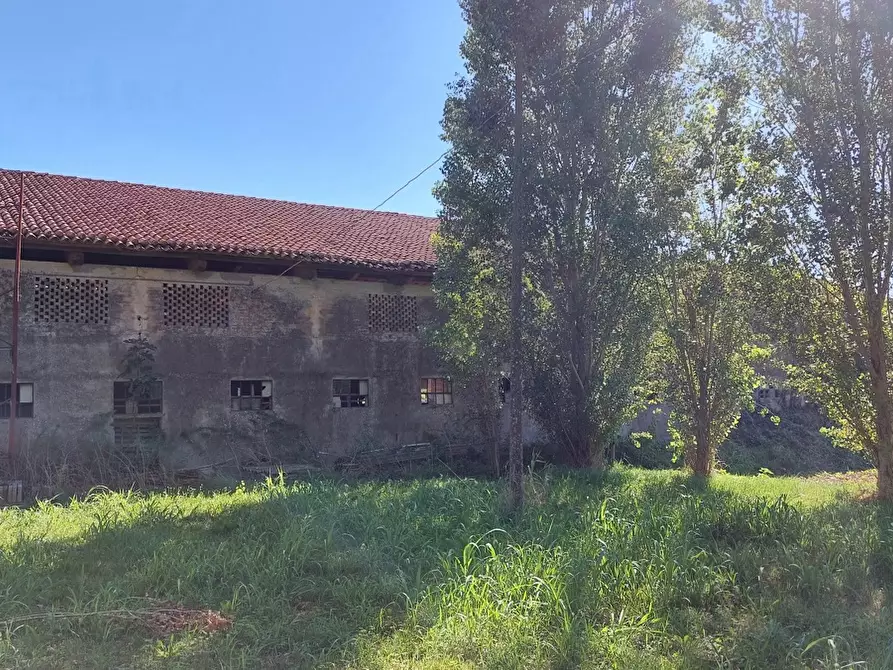 Immagine 1 di Rustico / casale in vendita  in Via CAVARZERE localitÃ  Fossaviera, 8 a Cavarzere
