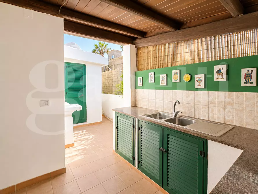Immagine 9 di Villa in vendita  in Contrada Guardiani, . a Portopalo Di Capo Passero