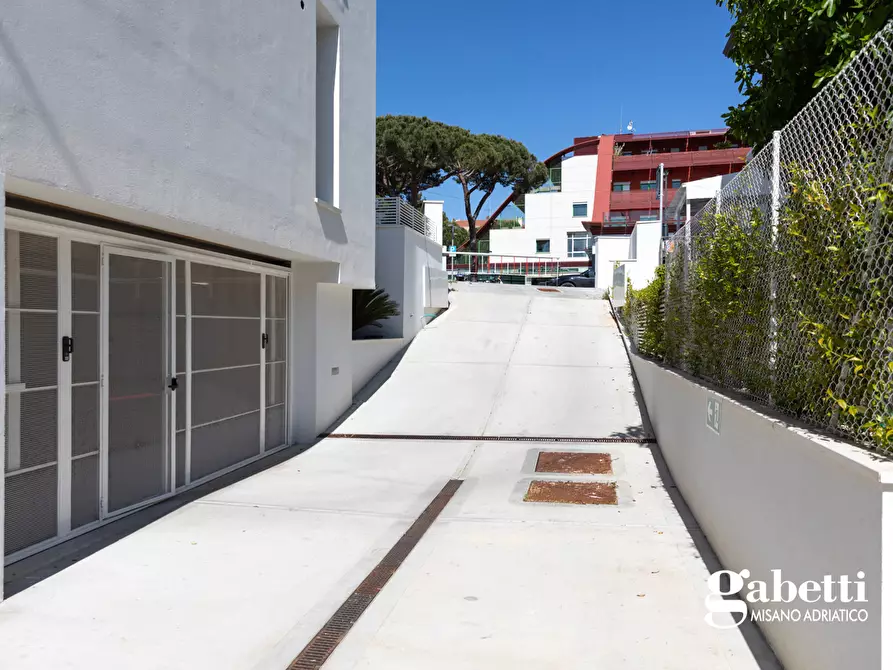 Immagine 34 di Attico in vendita  in Viale castrocaro a Riccione