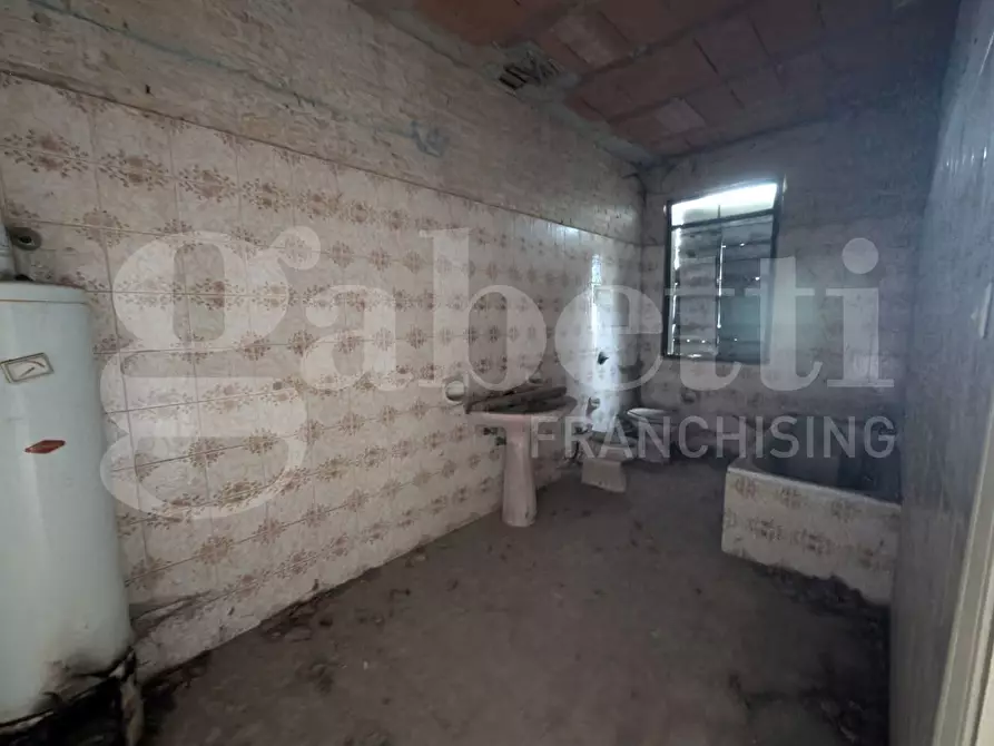 Immagine 6 di Palazzo in vendita  in Via Agna, Via Brolo, 00 a Agna