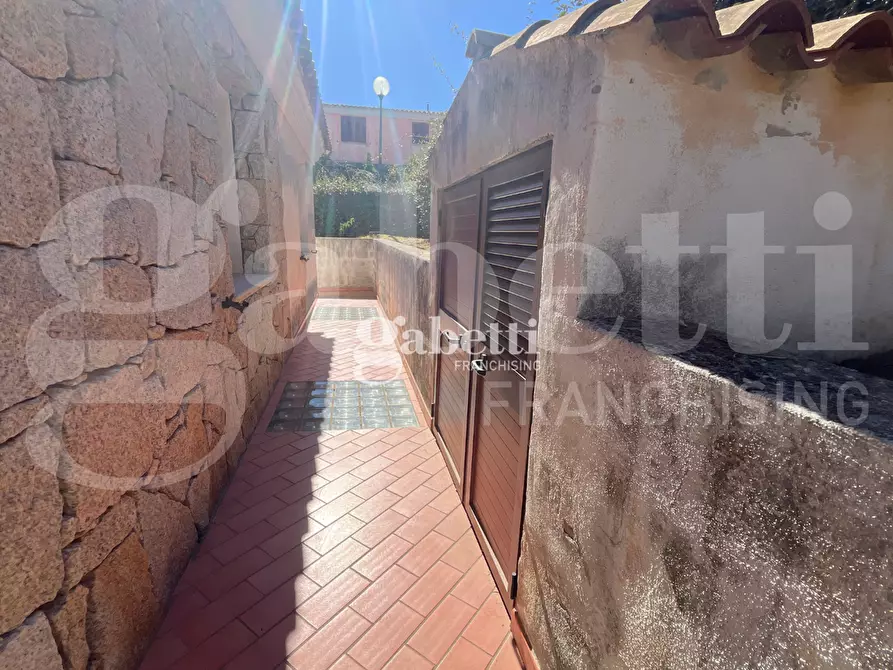 Immagine 40 di Villa in vendita  in Via Diomede, snc a Budoni