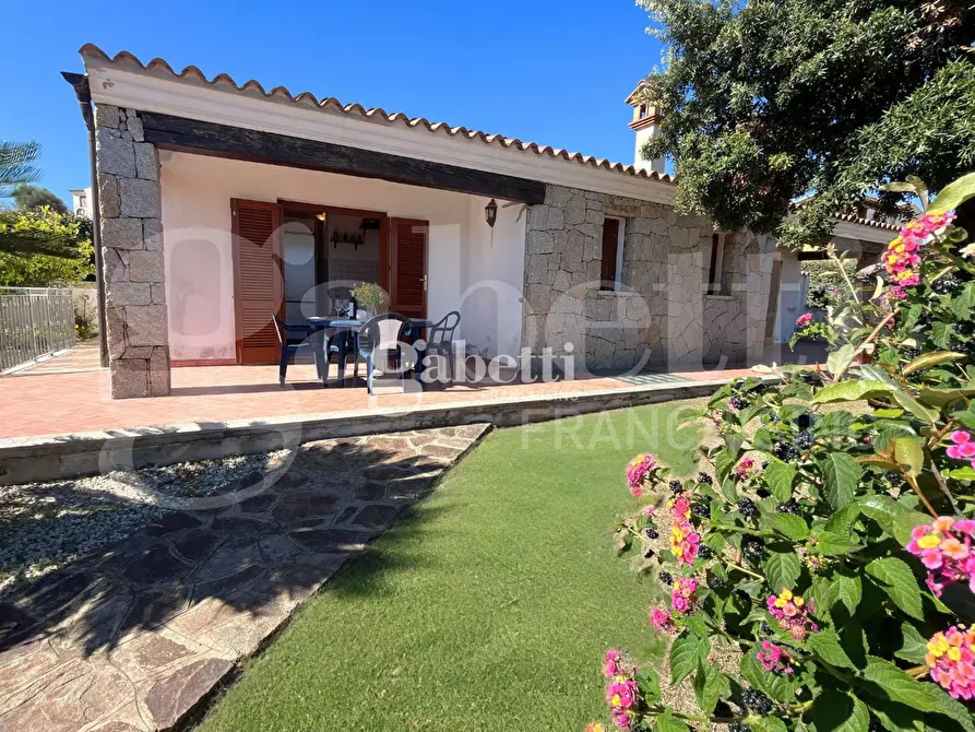 Immagine 48 di Villa in vendita  in Via Diomede, snc a Budoni