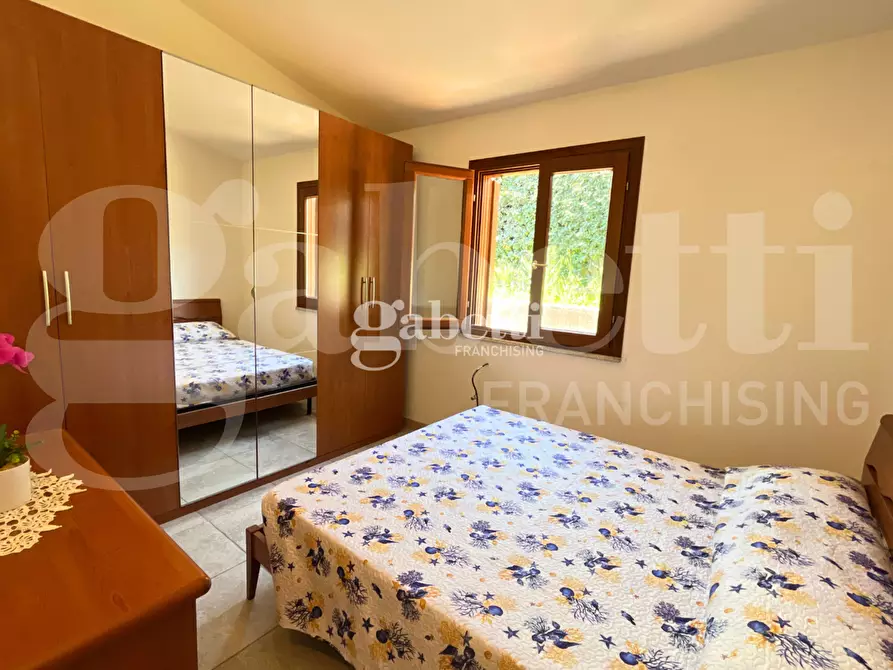Immagine 14 di Villa in vendita  in Via Diomede, snc a Budoni