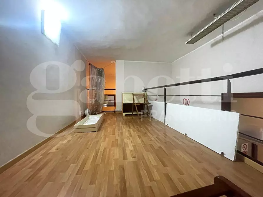 Immagine 11 di Ufficio in affitto  in Corso Meridionale a Napoli
