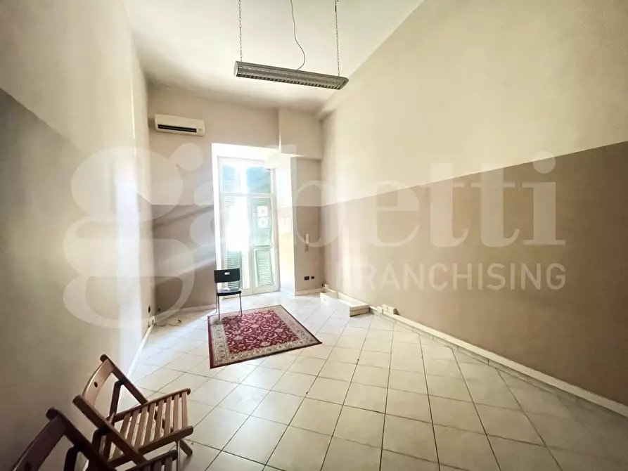 Immagine 2 di Ufficio in affitto  in Corso Meridionale a Napoli