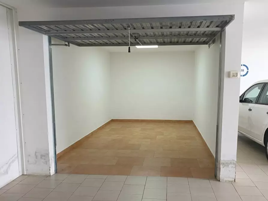 Immagine 11 di Appartamento in vendita  in Via delle montecatini, 2 a Porto Recanati