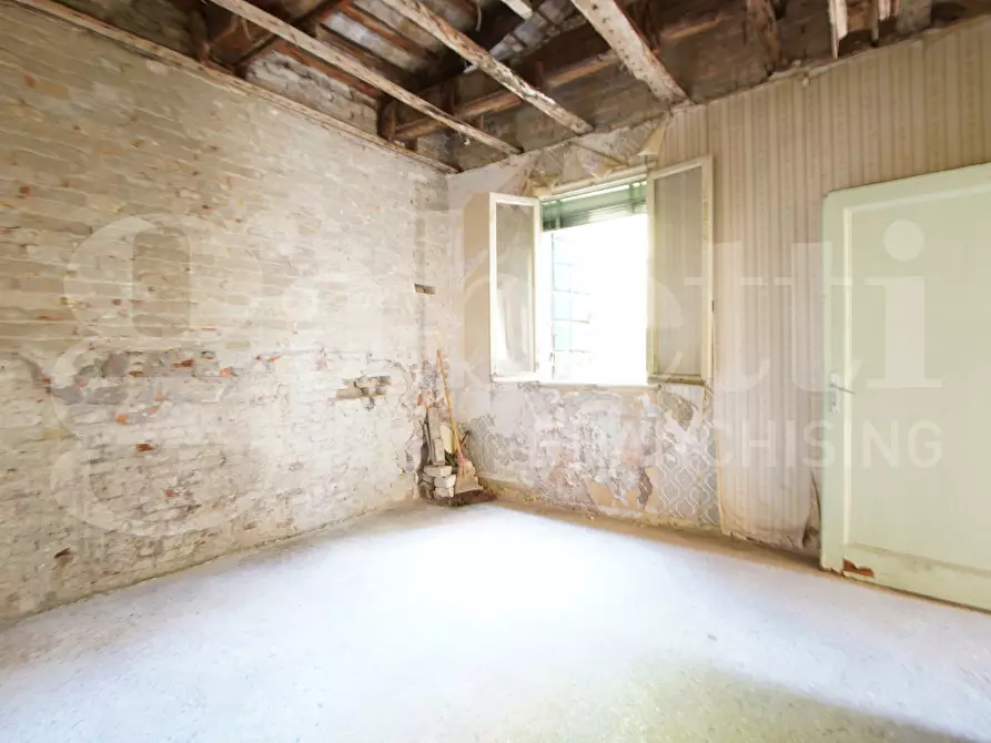 Immagine 15 di Appartamento in vendita  in Via Cannaregio, . a Venezia