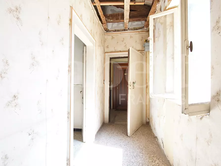 Immagine 19 di Appartamento in vendita  in Via Cannaregio, . a Venezia